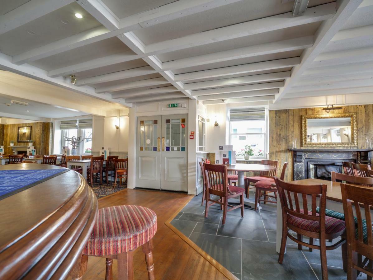 The Swan Hotel ウェイドブリッジ エクステリア 写真